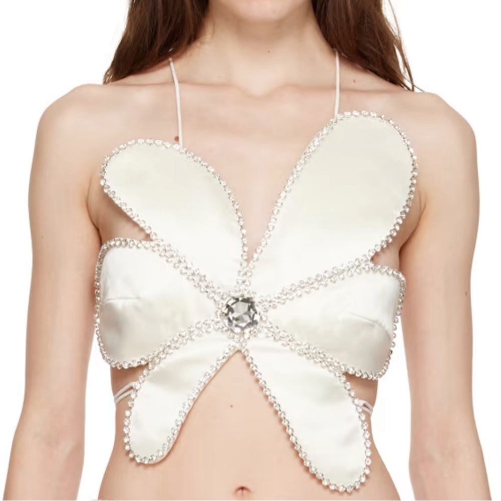 AREA White Crystal Flower top